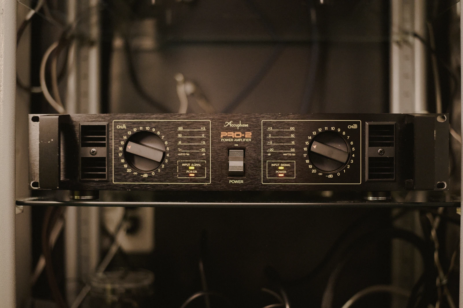Accuphase PRO-2